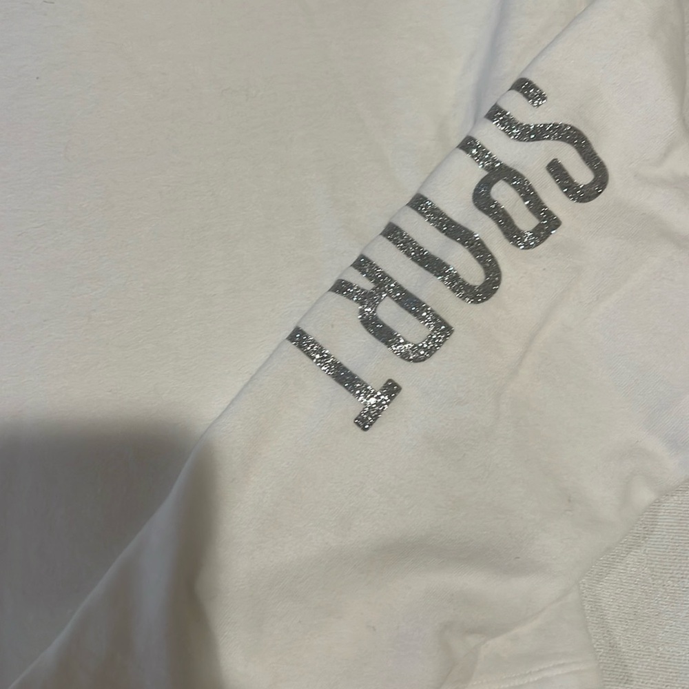Victoria sport white crop sweatshirt - Picture 2 of 5